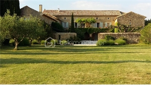 demeure à la vente -   30700  UZES, surface 360 m2 vente demeure - UBI475417631